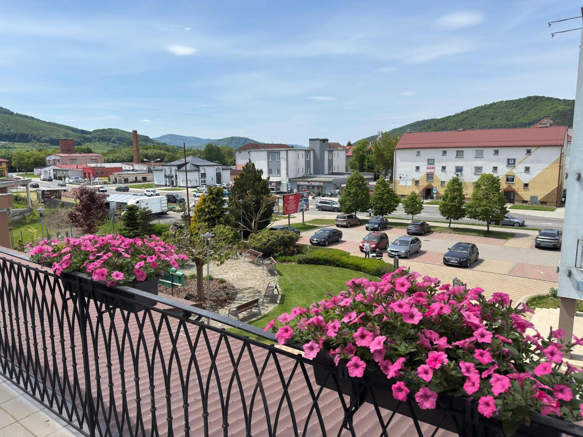 Penzion Siron Detva Dış mekan fotoğraf